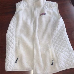 vineyard vines vest